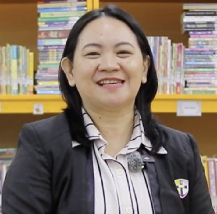 Ester Junita